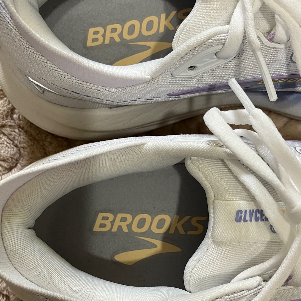 Brooks White and Blue Athletic Shoes - Picture 4 of 5